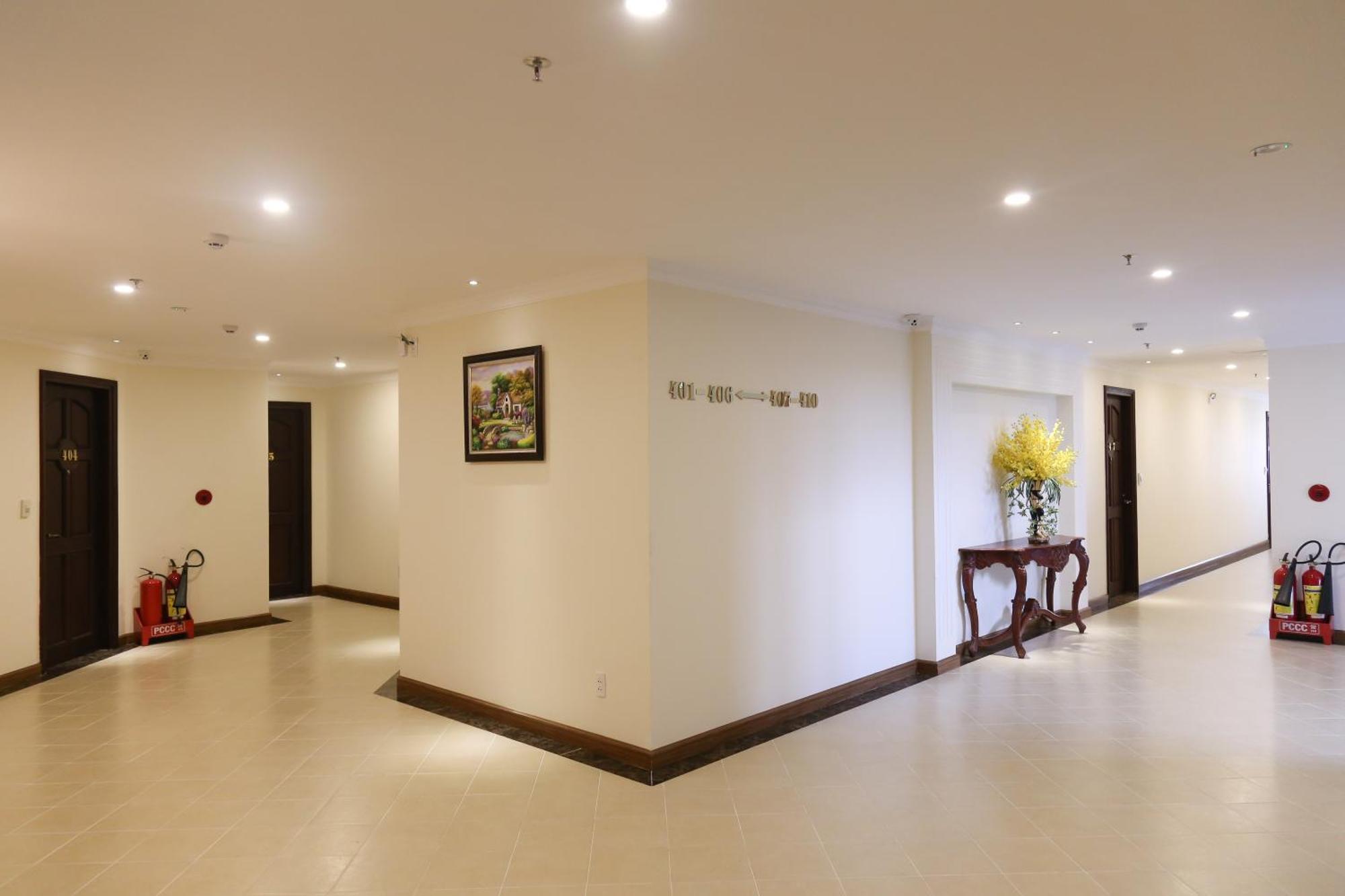 Iris Dalat Hotel Extérieur photo