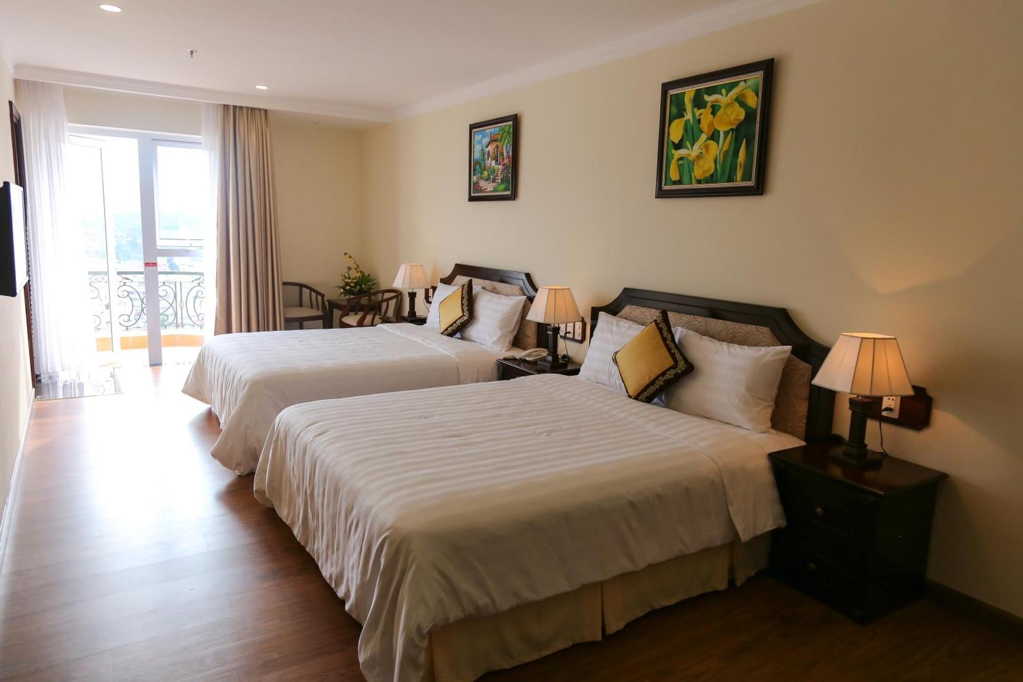 Iris Dalat Hotel Extérieur photo