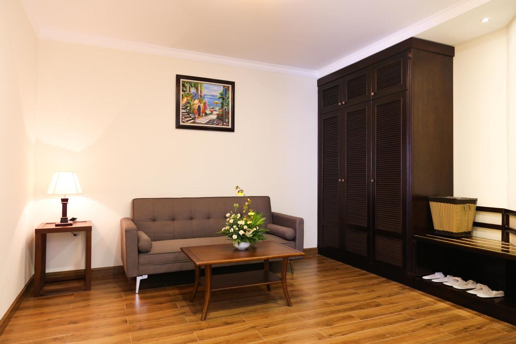 Iris Dalat Hotel Extérieur photo