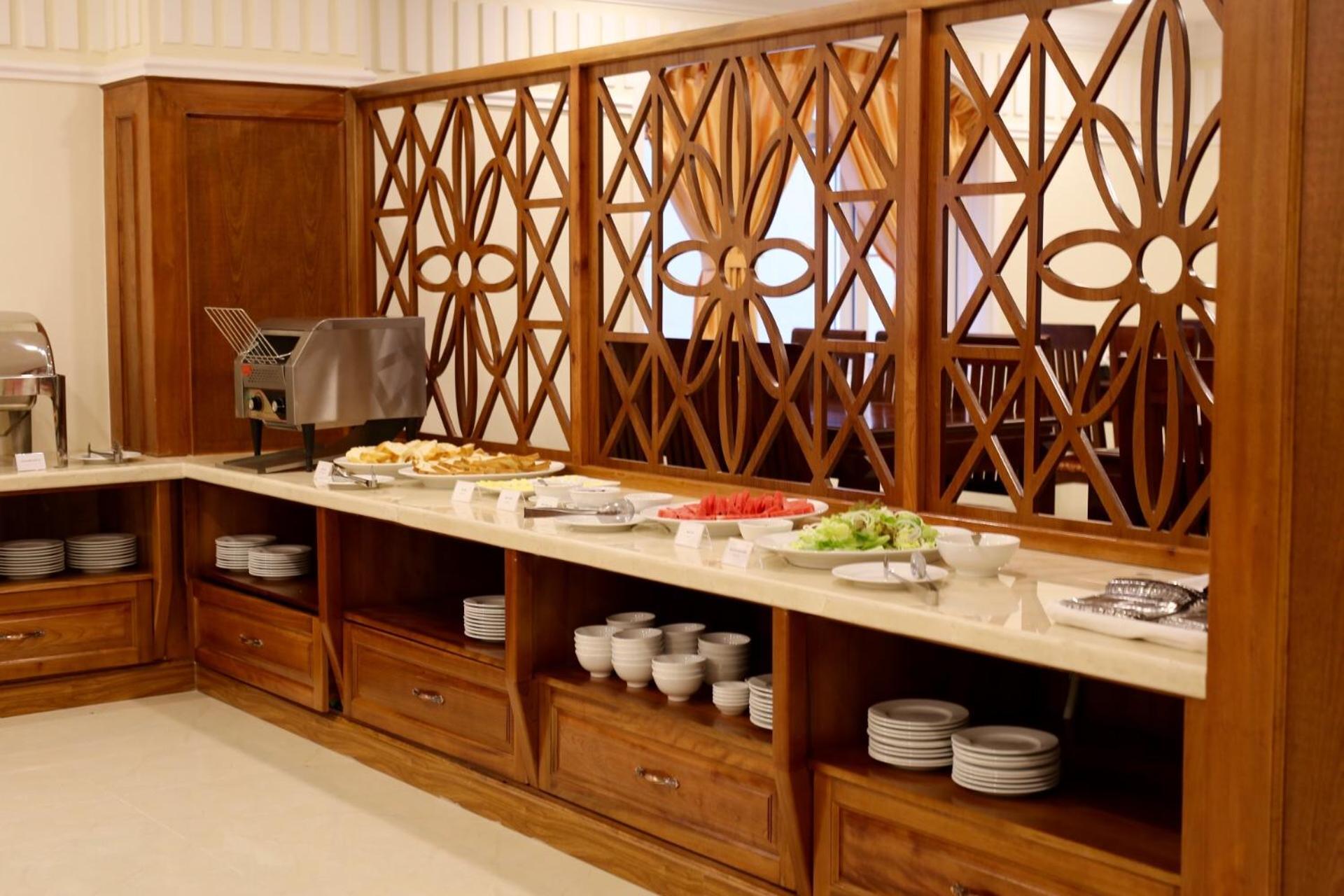 Iris Dalat Hotel Extérieur photo